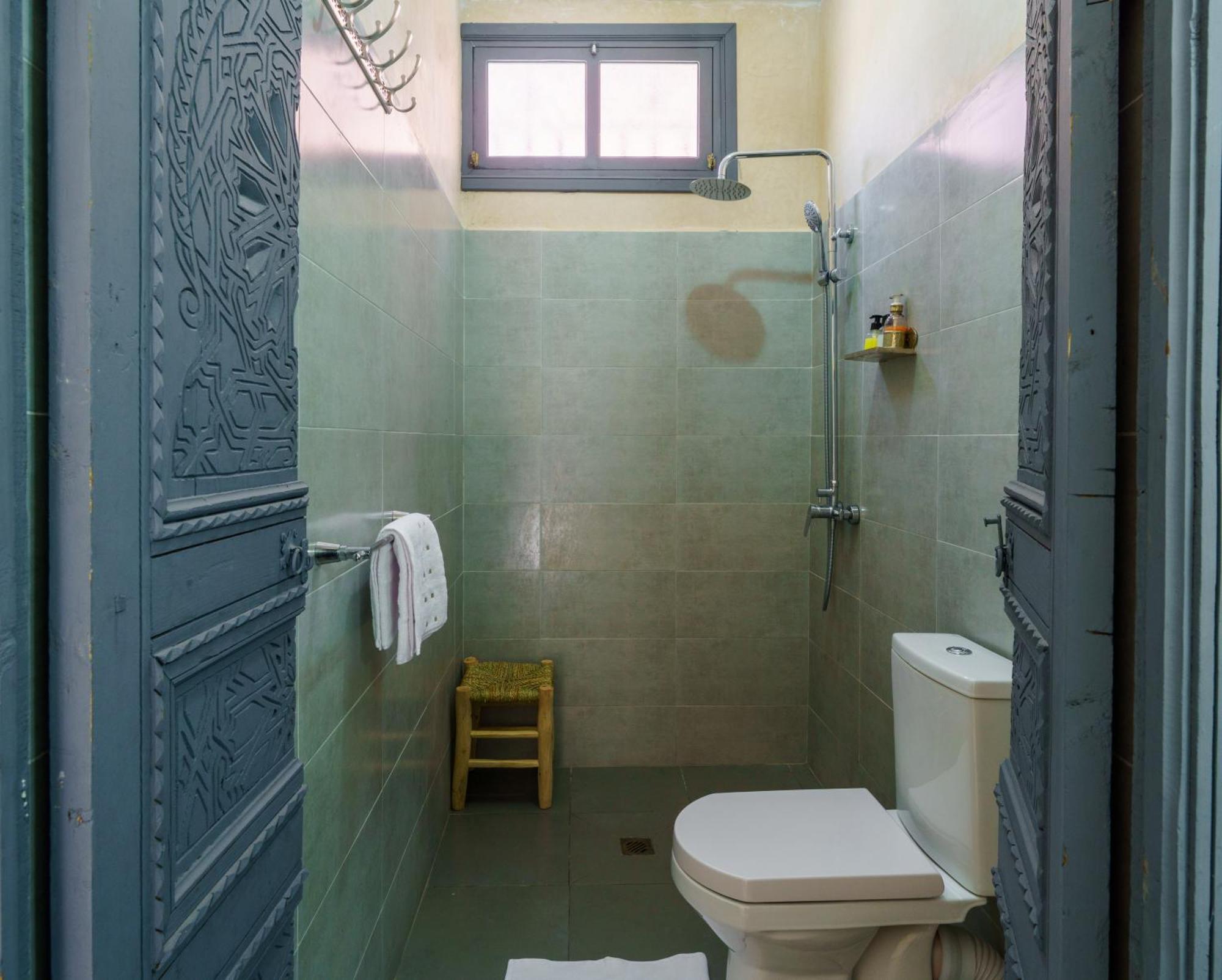 Riad 4 Chambres - Piscine & Petit Dejeuner Gratuit - Wifi Fibre Optique Marakeş Dış mekan fotoğraf